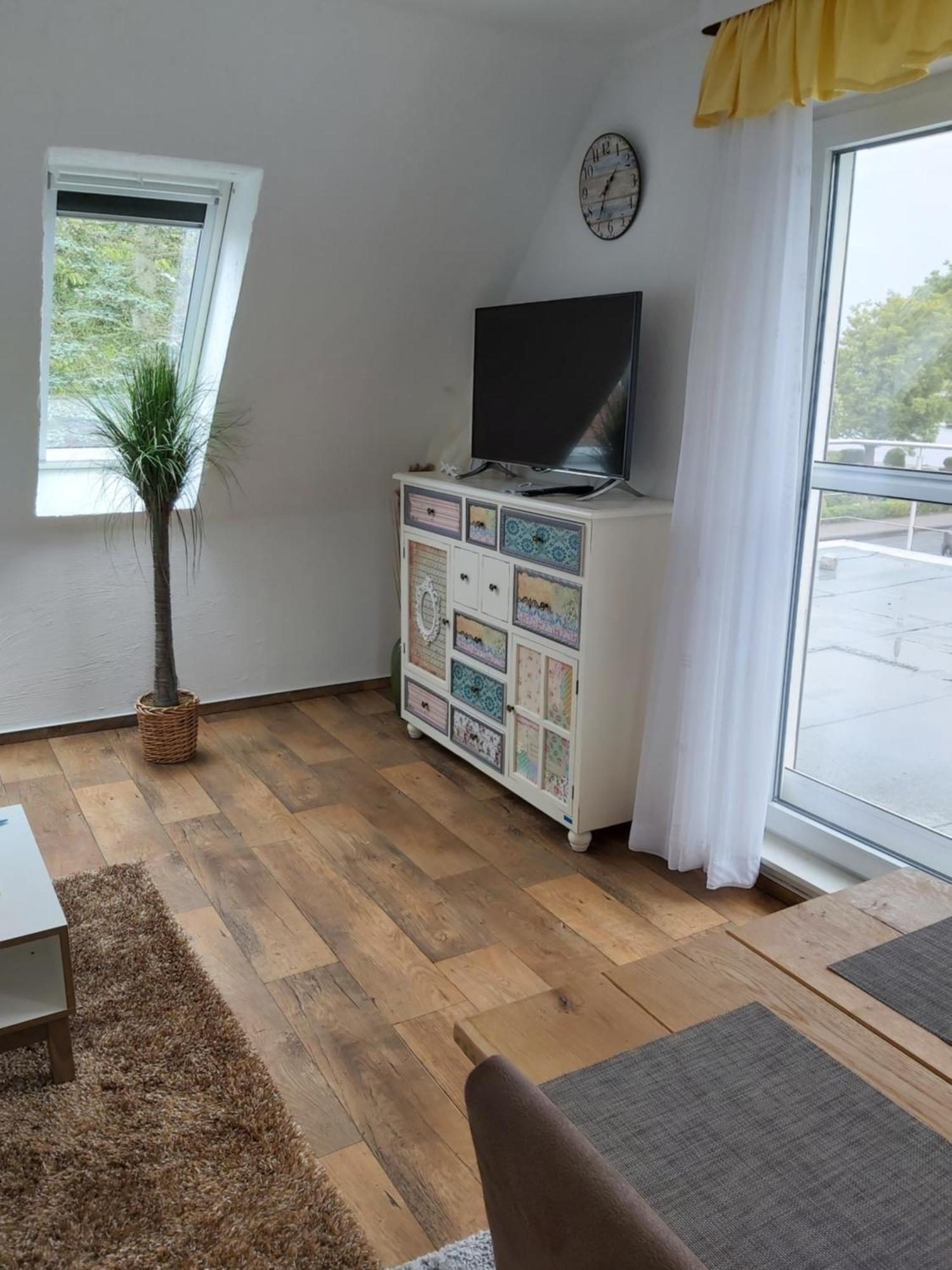Ferienwohnung Yachthafen De Lorenzo Carolinensiel Εξωτερικό φωτογραφία